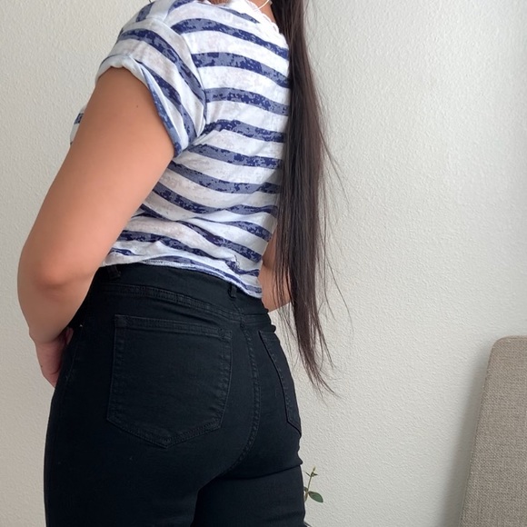 H&M divided striped cropped tee - Picture 4 of 4